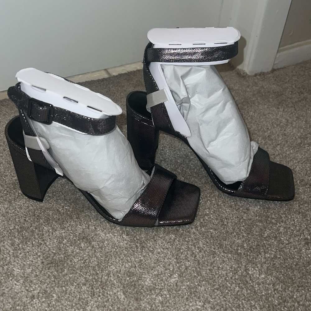 Mix NO. 6 high heels